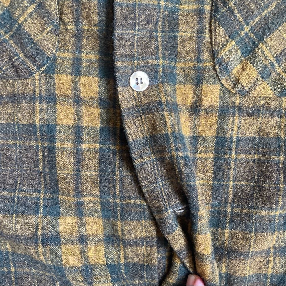 Vintage 60s Pendleton 100% Virgin Wool Plaid Shirt - Mustard/Olive/Brown Men’s L - Picture 9 of 16